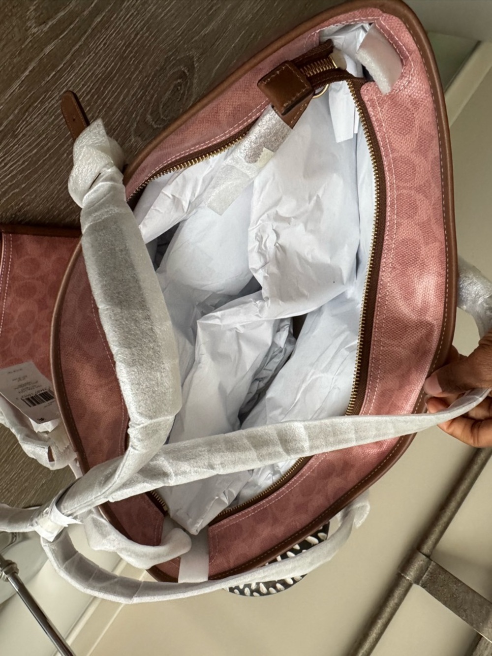 Coach Taxi Tote Large - Picture 6 of 13